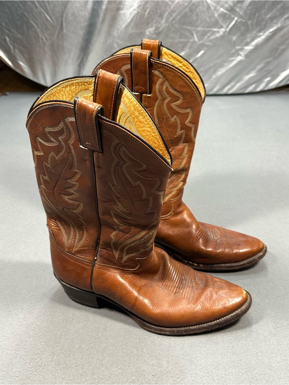 Vintage Men’s Justin Cowboy Western Boots Brown Leather USA 10D
